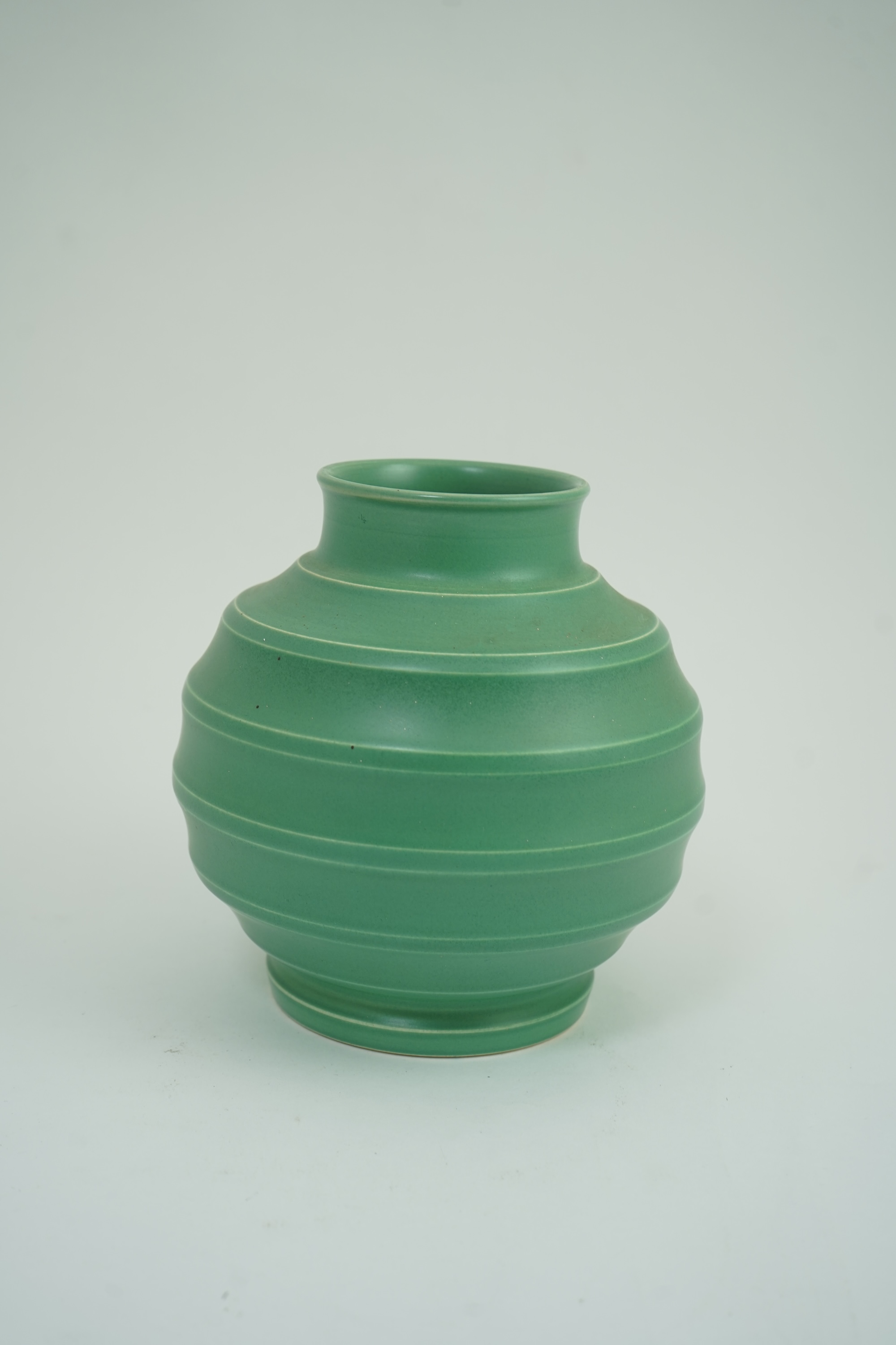 Keith Murray for Wedgwood, globular vase in green, 19cm high